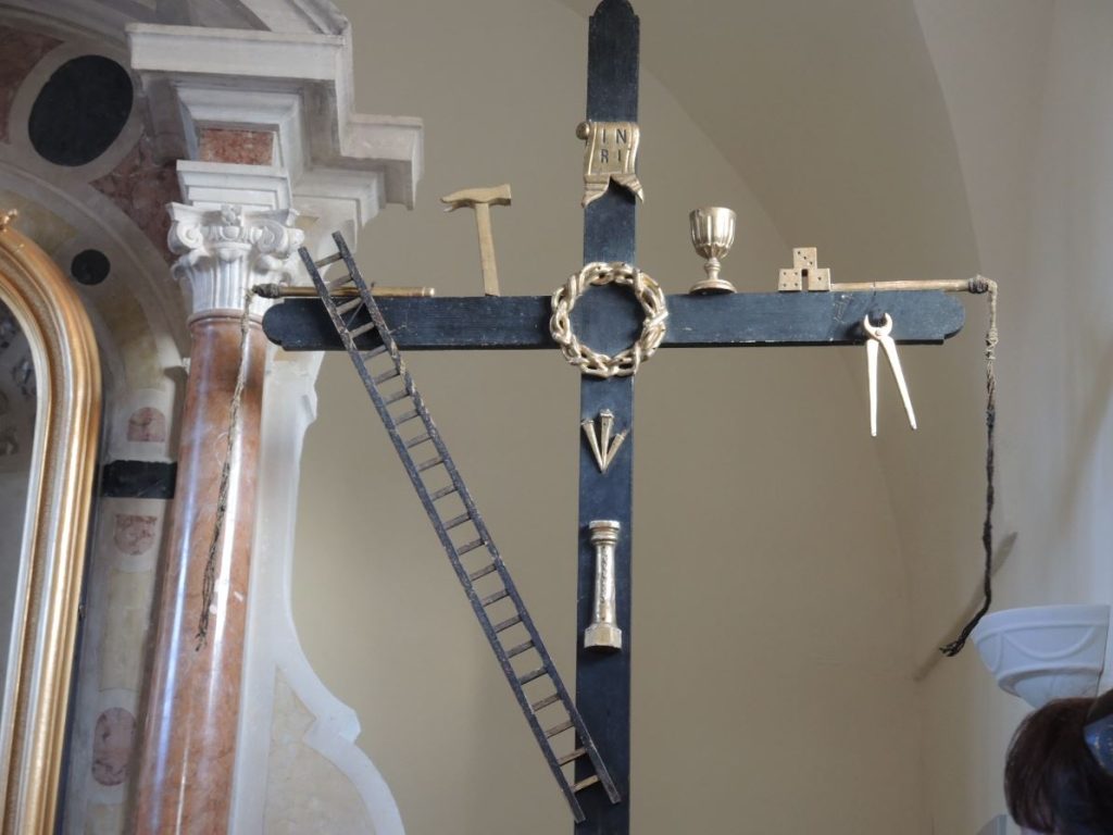 Povijesni procesijski križ Župe sv. Lovre u Premanturi