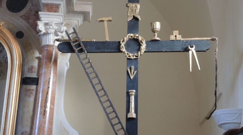 Povijesni procesijski križ Župe sv. Lovre u Premanturi