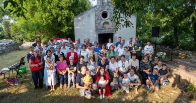 Peti Festival duhovne glazbe u mjestu Korenići Peti Festival duhovne glazbe u mjestu Korenići