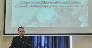 SUSRET SVEĆENIKA, REDOVNIKA I REDOVNICA POREČKE I PULSKE BISKUPIJE U PAZINU